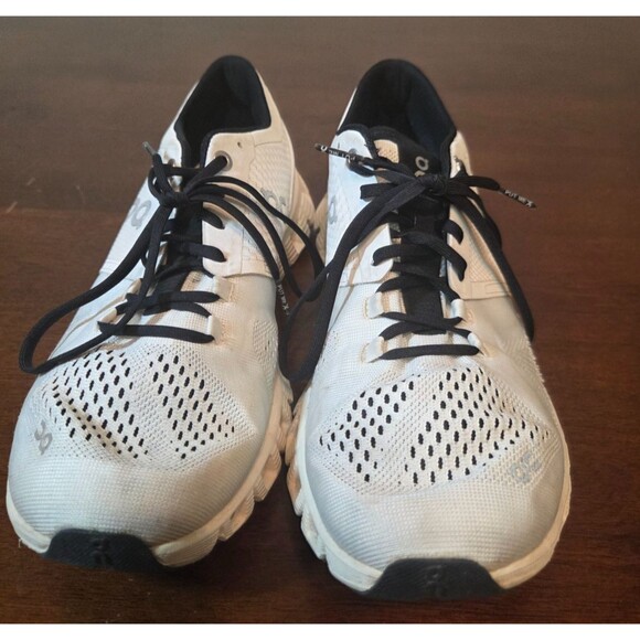 Size 7 - On Cloud X White Black Womens - Picture 2 of 7